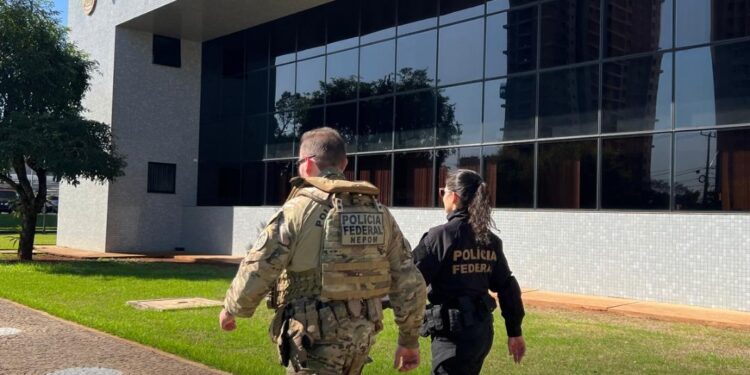 PF prende em Foz do Iguaçu foragido acusado de desviar recursos públicos na Bahia