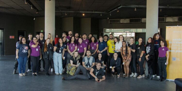 No Setembro Amarelo, Complexo Dreams promove dinâmica sobre saúde mental