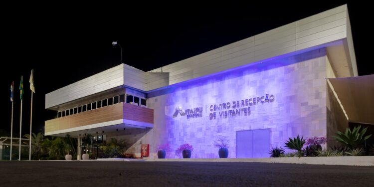 Itaipu anuncia construção de teatro para 500 lugares