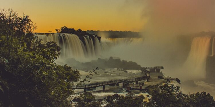 “Amanhecer nas Cataratas” ganha mais um dia na programação