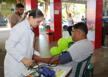 Prefeitura de Foz do Iguaçu leva serviços de saúde, cultura e cidadania à Vila C