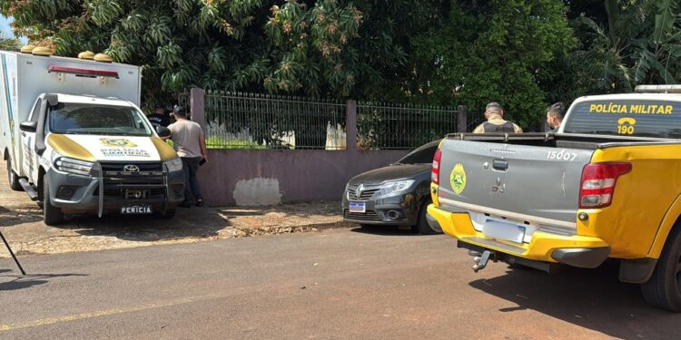 Homem que matou amante da esposa a facadas se apresenta à polícia e é liberado 