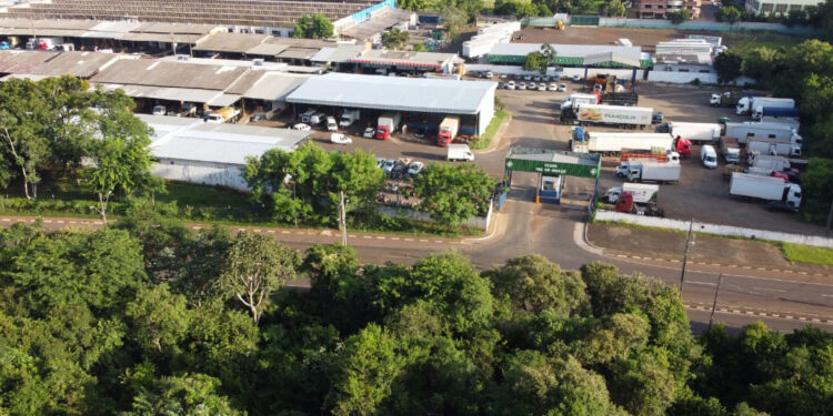 Ceasa Foz abre licitação para serviço de limpeza e coleta de resíduos