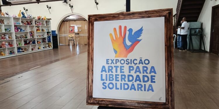 “Arte para Liberdade Solidária” apresenta trabalhos de custodiados em Foz do Iguaçu