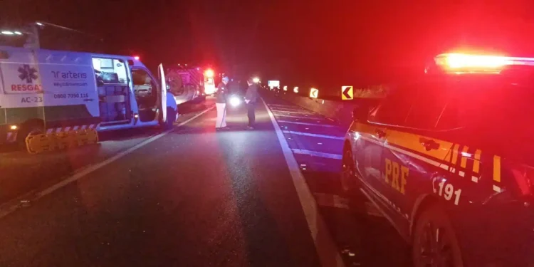 Empresário de Foz e o filho de um ano morrem após capotamento na Régis Bittencourt