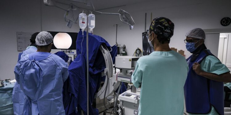 Foz do Iguaçu inicia programa “Agora Tem Especialistas” para reduzir filas no SUS