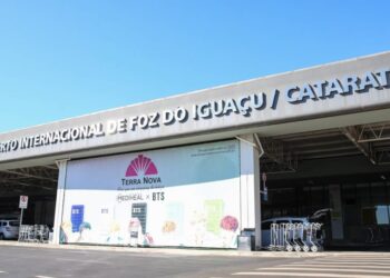 Voo da Gol arremete em Foz do Iguaçu e alterna para Maringá