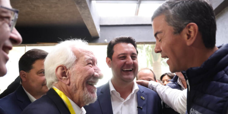 Em Ciudad del Este, Ratinho Junior defende ampliar comércio com o Paraguai e Argentina