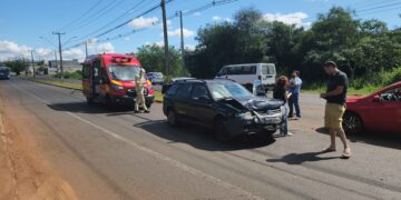 Colisão entre carros na Avenida Andradina deixa grávida ferida