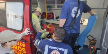 Trabalhador sofre choque elétrico de alta tensão em obra na Avenida República Argentina