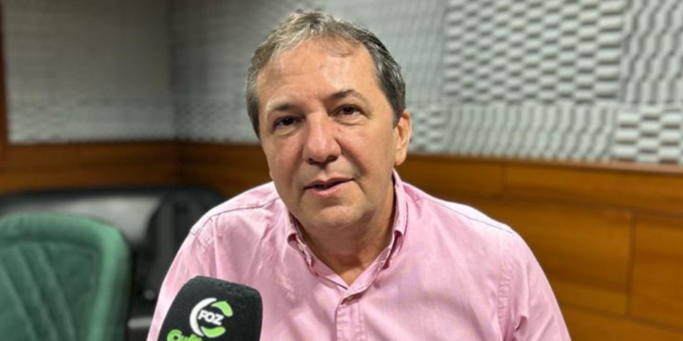 Comissão da Câmara recomenda rejeição das contas de Chico Brasileiro referentes a 2023