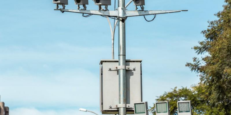 Foztrans contrata sistema milionário de gestão de multas sem justificar valores