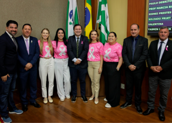 Nove vereadores se declaram independentes e Silva e Luna perde maioria na Câmara