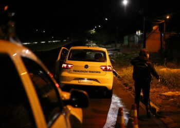 Som alto rende autuações e reforça combate à perturbação do sossego