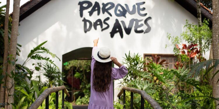 Parque das Aves encerra setembro com resultados positivos e inicia outubro com novidades