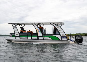 Itaipu apresenta embarcação pioneira movida a hidrogênio verde