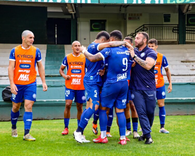 Foz empata com Coritiba e garante classificação às quartas da Taça FPF 2025