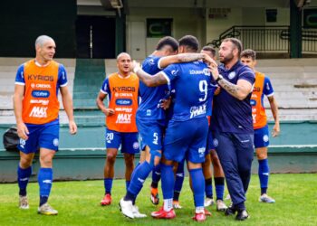 Foz empata com Coritiba e garante classificação às quartas da Taça FPF 2025