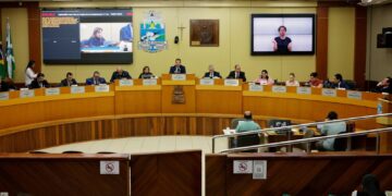 Maioria na Câmara derruba vetos do Executivo e muda regras tributárias