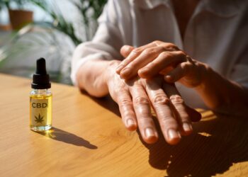 UNILA abre inscrições para pesquisa inovadora com Cannabis no combate à psoríase