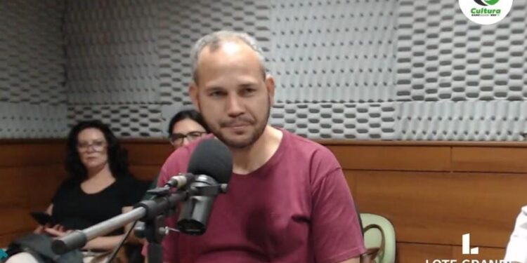 Prefeito Silva e Luna exonera diretor de bem-estar animal em meio a tensão com o G9