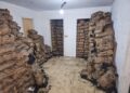 Carga com 8 toneladas de carvão e 200 mil maços de cigarros é apreendida em Foz
