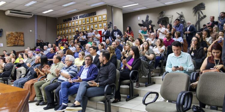 Audiência pública discute soluções para população em situação de rua no município