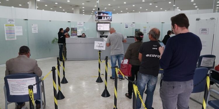 Emissão do ITBI em Foz segue normal para compra e venda; modalidade Minha Casa Minha Vida continua suspensa