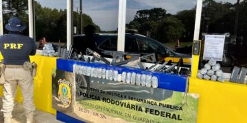 Carga de armas e drogas que saiu de Foz é interceptada pela PRF na BR-277