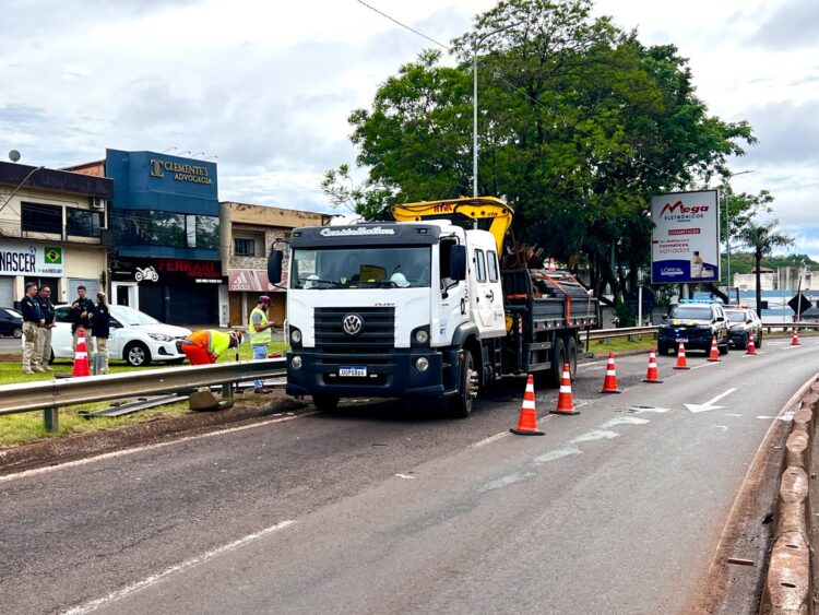 Acesso ao Jardim Jupira é bloqueado na BR-277 por motivos de segurança