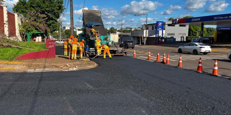 Secretaria de obras anuncia plano de recuperação de ruas estruturado em três eixos