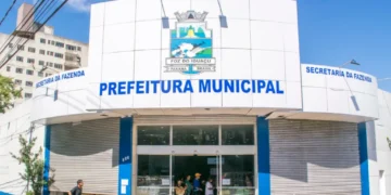 Contribuintes de Foz já podem parcelar tributos municipais pela internet