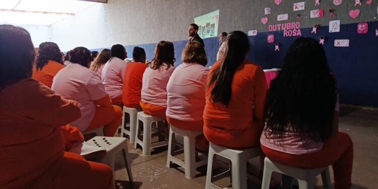 Penitenciária Feminina de Foz do Iguaçu celebra dois anos do Projeto Enraizar