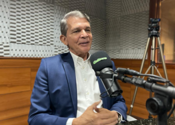 Luna diz que ruas tem menos buracos do que em janeiro e culpa comunicação por críticas