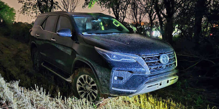 Carro do TJ-PR furtado em Foz é recuperado no Paraguai