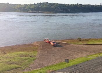 Bombeiros de Foz realizam duas buscas de pessoas desaparecidas em rios da região