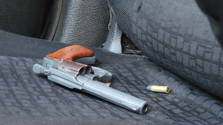 Suspeito de assalto a compristas é preso pela PM no Jardim Jupira