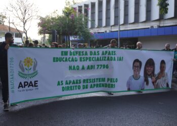 Diretor da APAE critica decreto que pode extinguir escolas para alunos com deficiência