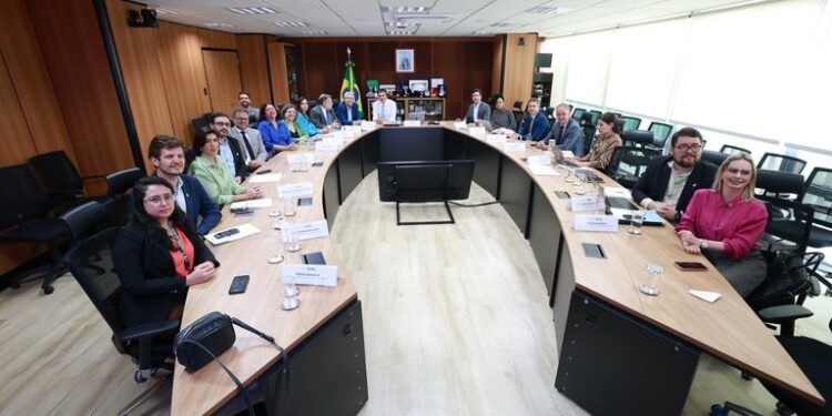 Presidente da APAE de Foz destaca avanços em negociação com o Ministério da Educação sobre decreto da Educação Especial