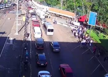 Sábado de Black Friday tem menos congestionamento na Ponte da Amizade