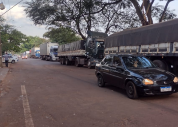 Sindifoz critica protesto e defende adaptação de transporte fronteiriço até 2026