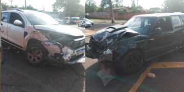 Batida entre duas caminhonetes deixa idoso ferido em Foz do Iguaçu