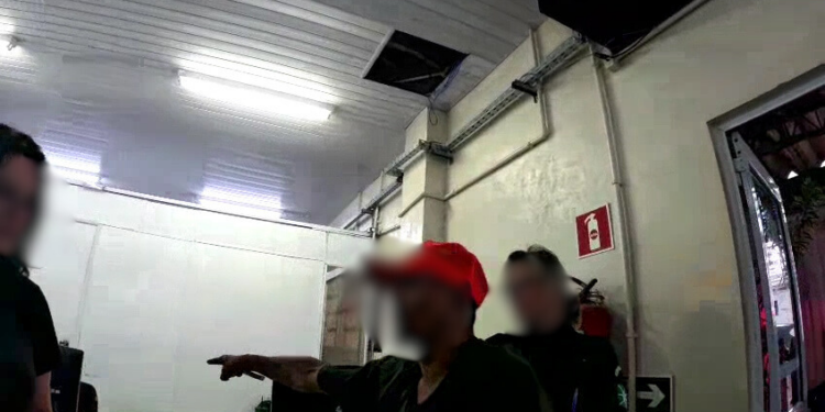 Homem causa confusão em secretaria e acaba detido após agredir guarda municipal em Foz do Iguaçu