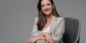 Elaine Tenerello, do Visit Iguassu, é finalista do Grand Prix Prêmio Caio 2025