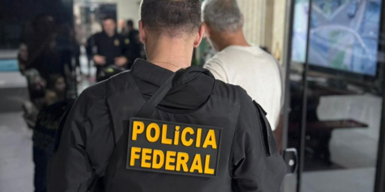 Delegado da PF detalha estrutura e alcance do tráfico internacional de armas e drogas na Operação Infidelis