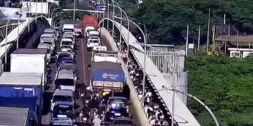 Mais de 43 mil pessoas já atravessam a Ponte da Amizade no início da Black Friday, aponta Receita Federal