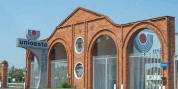 Número recorde de inscritos faz Unioeste abrir novo local de prova em Foz do Iguaçu