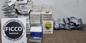 Operação da polícia resulta na apreensão de cocaína, haxixe e arma no bairro Três Lagoas