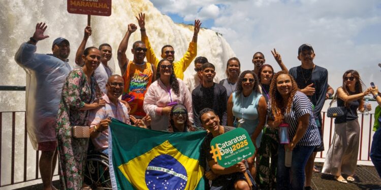 Cataratas Day reúne 12 mil visitantes e lança Clube Quintal de Casa