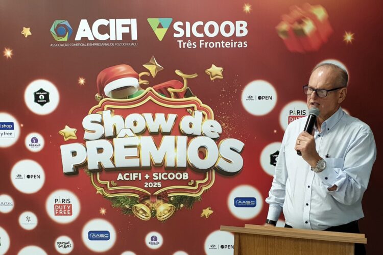 Comércio de Foz lança Natal Premiado com carro zero e milhares de prêmios